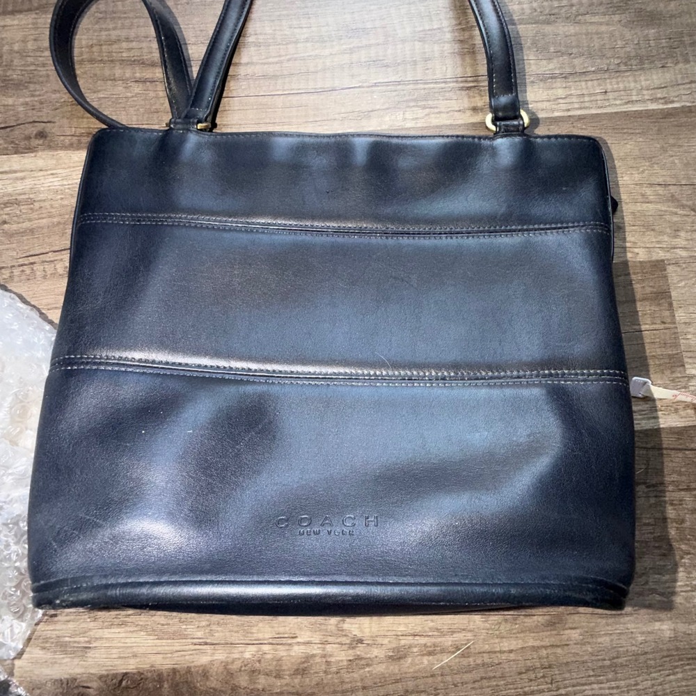 Vintage Coach Coach Vintage Tribeca Shopper Tote Purse Glovetanned Leather 9098 - Picture 6 of 6